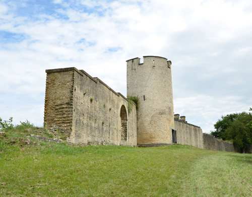 des tours d'enceinte